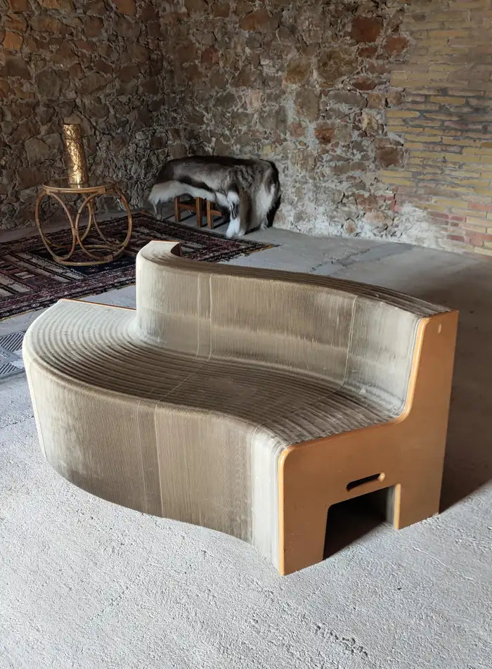 Large Flexible Love Chair by Chishen Chiu