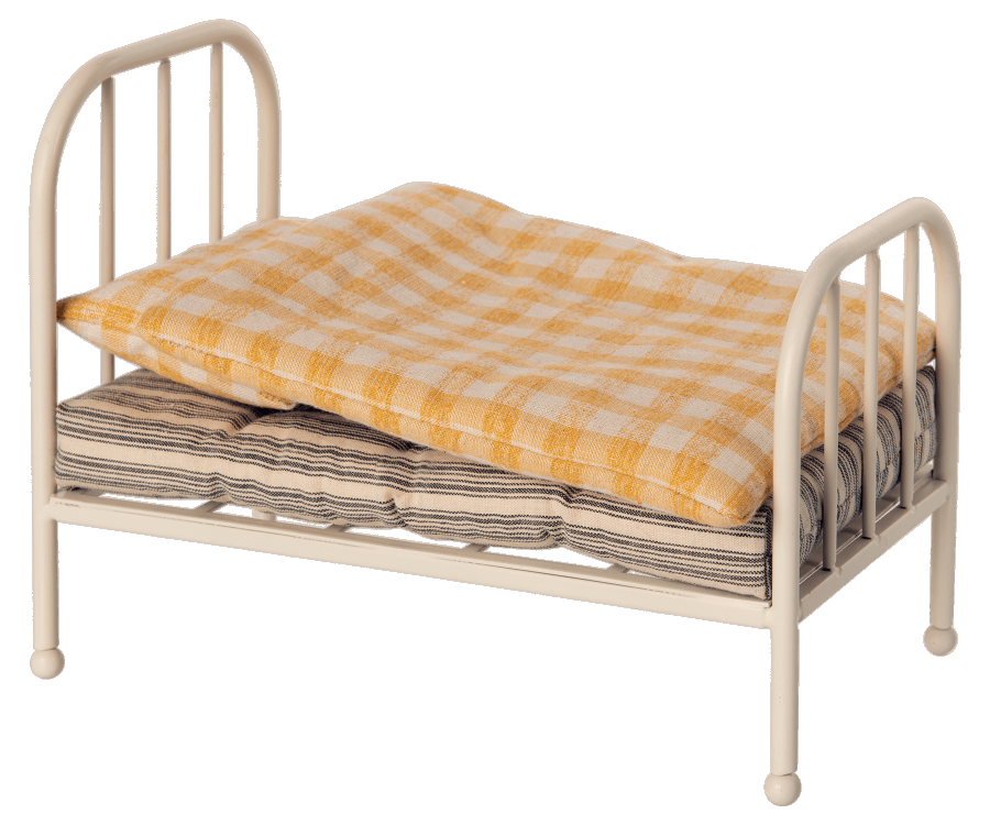 Vintage Teddy Junior Bed