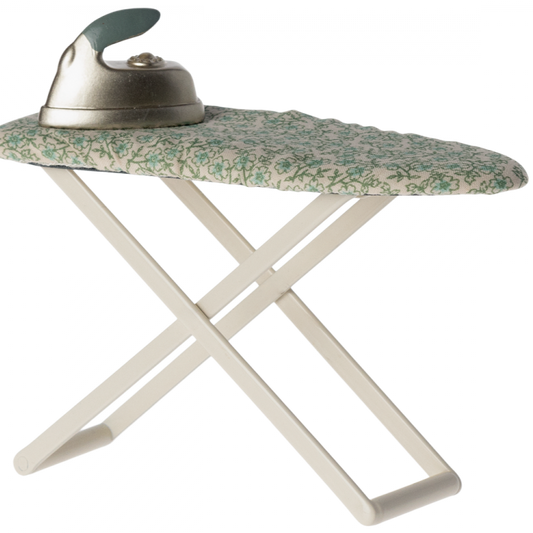 Iron and Ironing Board -Mouse