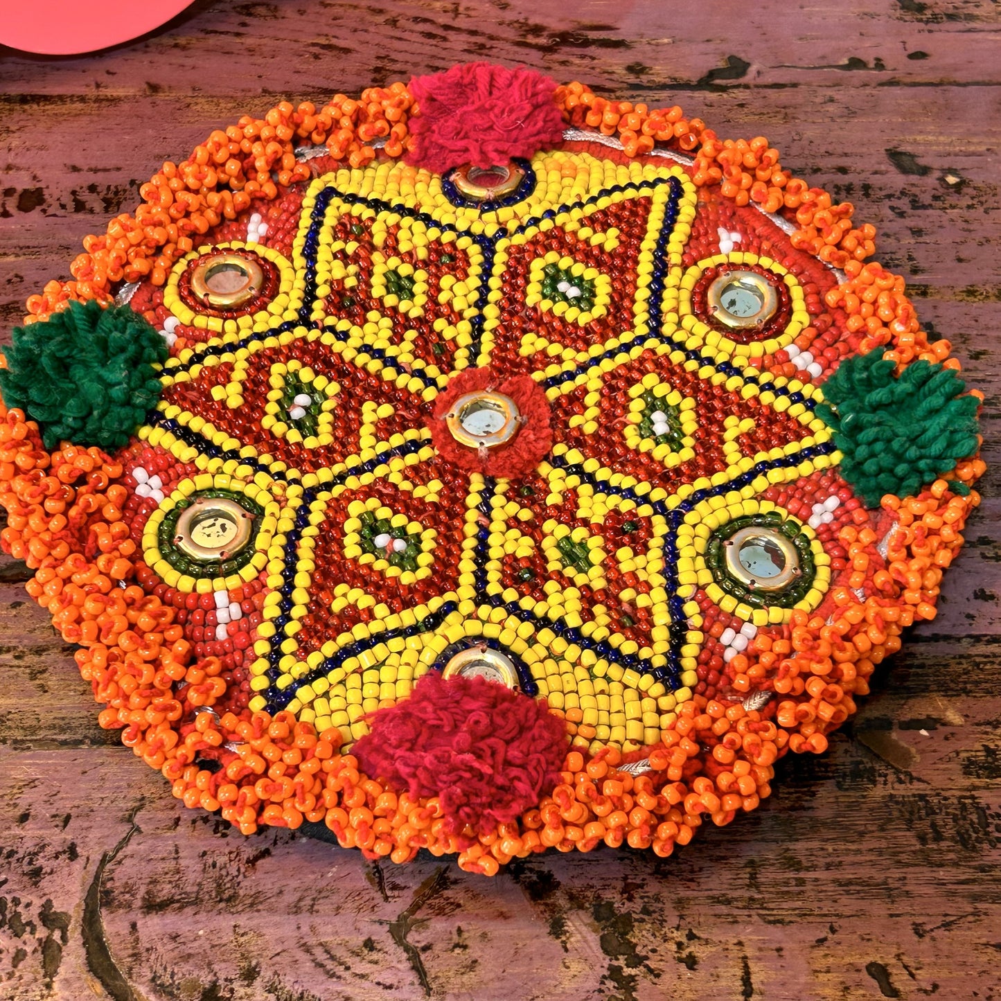 Jantar Beaded Mat Medium / Yellow